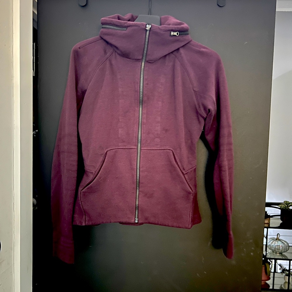 Lululemon zippered peplum sweatshirt